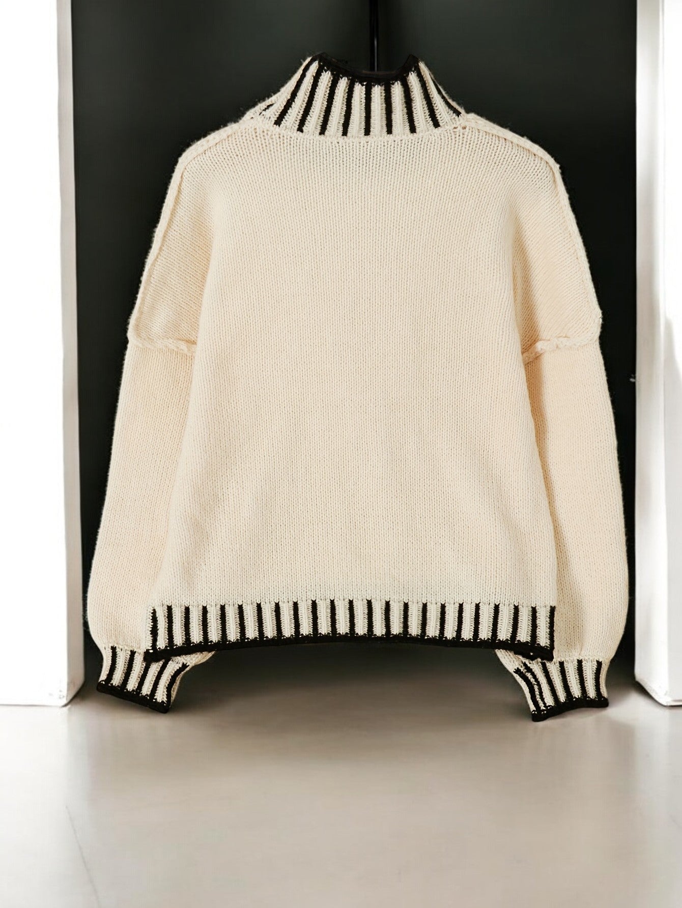 BEATE | HOCHHALS - PULLOVER - Nordic Boutique & Co.