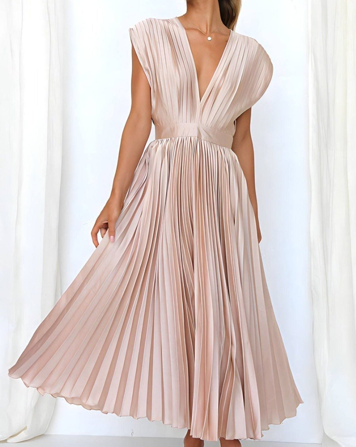 CELESTIA | ELEGANTE PLISSEE MIDI-KLEID