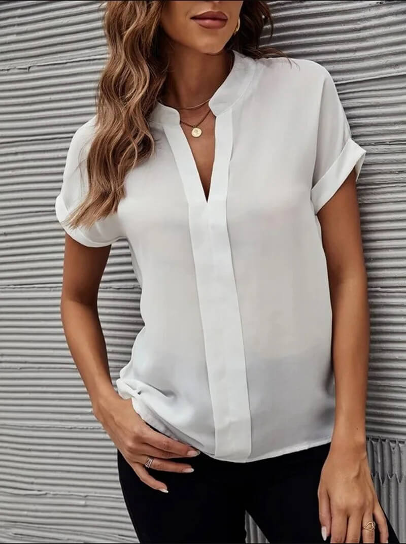 MAIVE | V - AUSSCHNITT BLUSE - Nordic Boutique & Co.